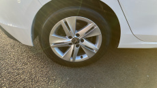 Volkswagen Golf 1.5 TSI 150 Life 5dr Petrol Hatchback